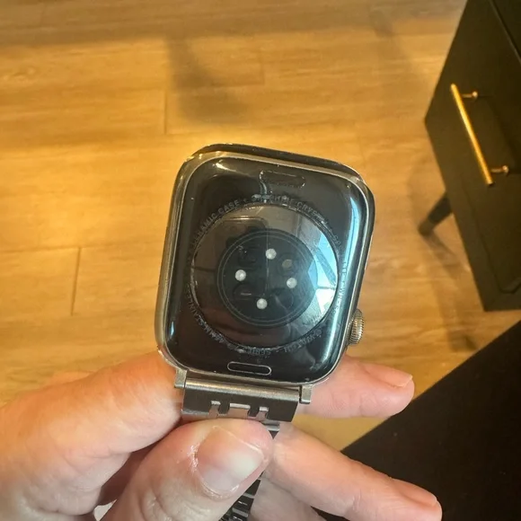 Apple Watch – Stainless Steel with Extra Bands & Links